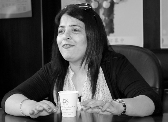 UG环球物业所辖明星小区出了位明星楼道长