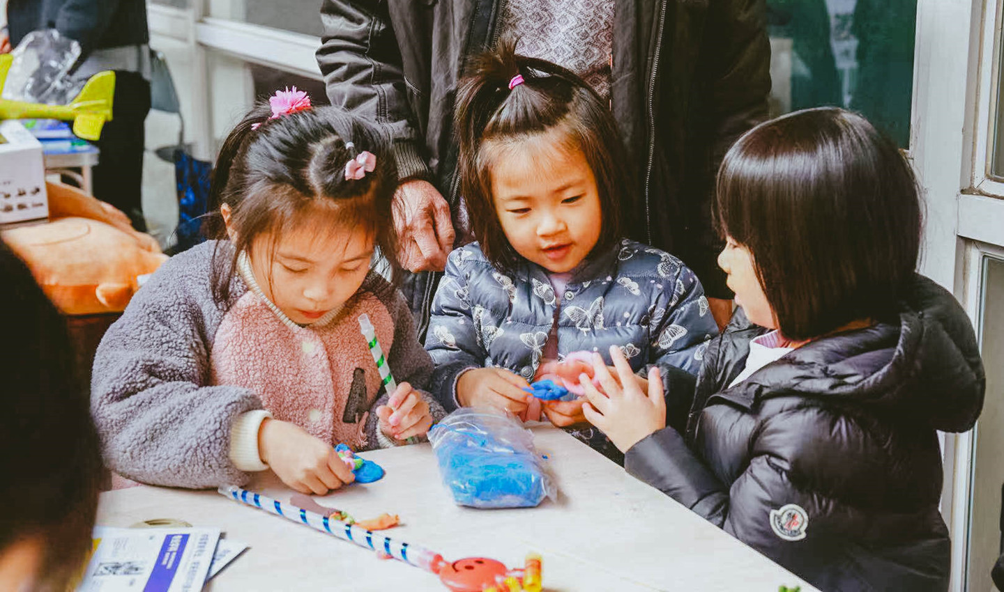 暖心圣诞节|万家平安夜，珍藏一段欢笑与温暖...
