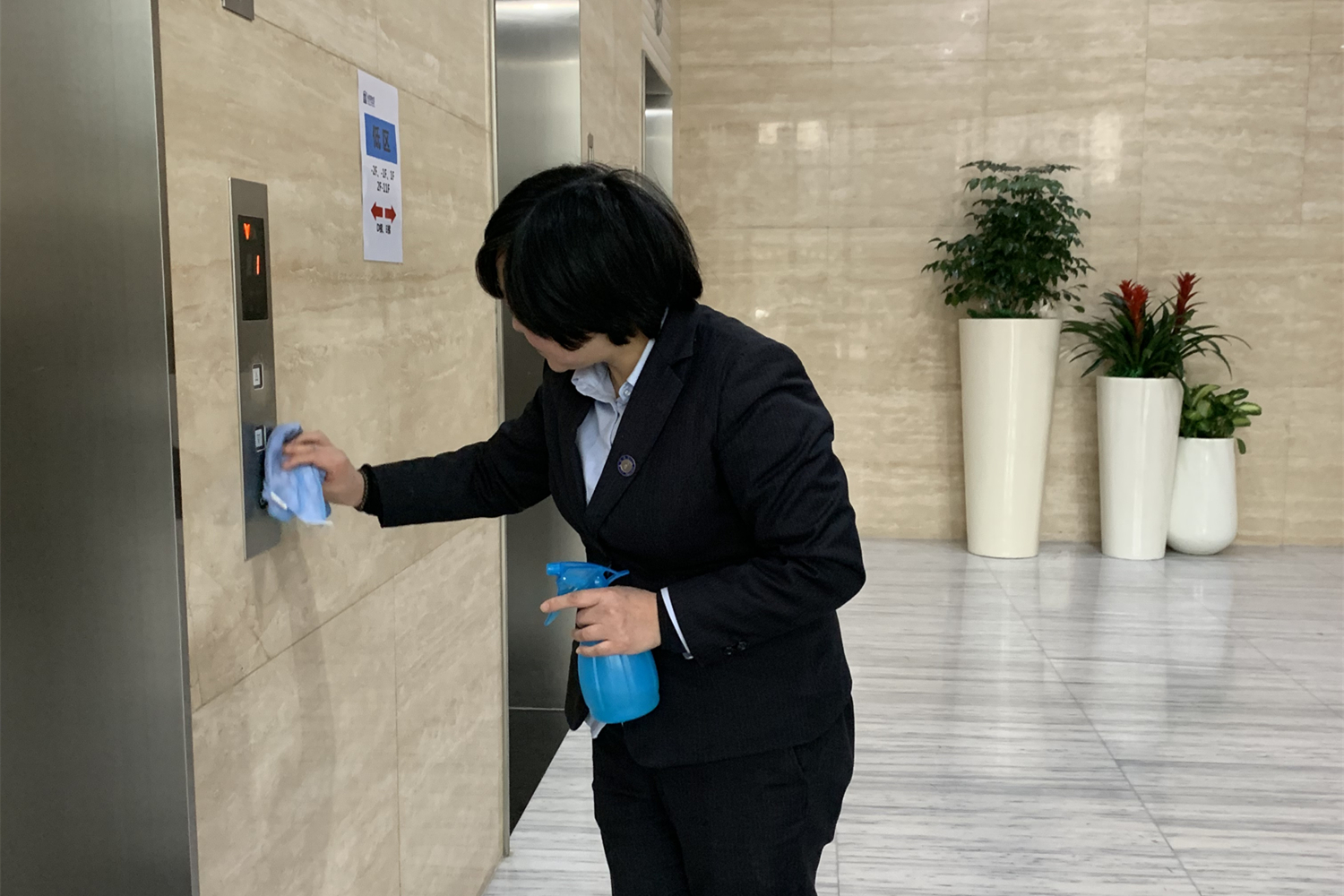 众志成城，共抗疫情|筑牢家园“安全防护网”，UG环球在行动！